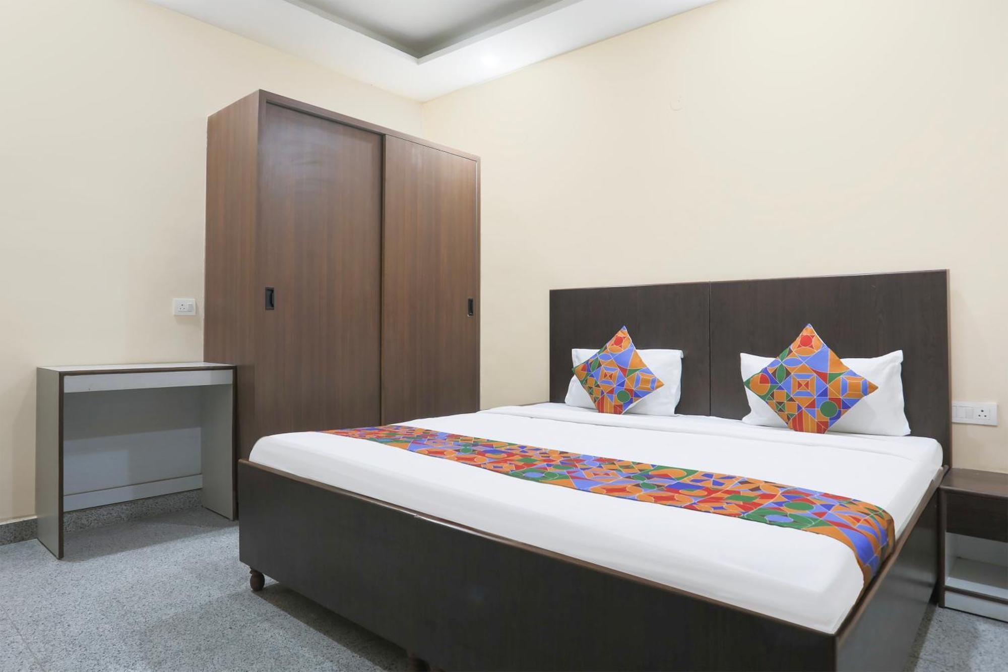 Fabhotel Bliss Premium Gurgaon Luaran gambar